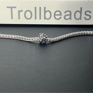 Trollbeads Hydrangea Bead